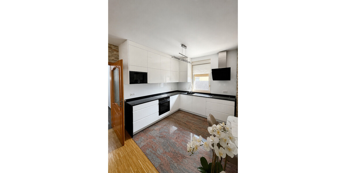 Traumhafte Stadtvilla in Berlin – Hohenschönhausen - 406 m² Grundstück, Terrasse & Garten - Top Lage - Einfamilienhaus Berlin / Wartenberg Wartenberg | Angebot:26953860