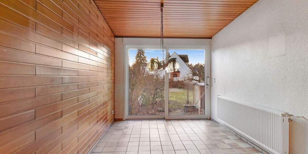 Reihenmittelhaus Berlin Spandau - 5 Zimmer, 130 m&sup2;, 345.000&euro; | Angebot:25700446