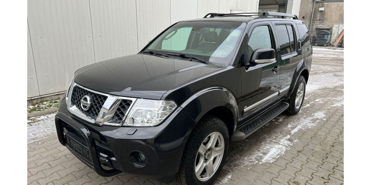 Nissan Pathfinder 133.000 km 14.999 &euro; berlin 12305