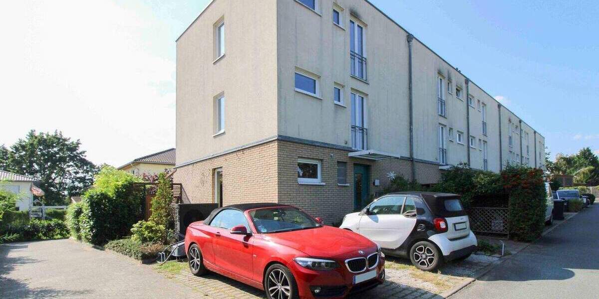 Modernes Reiheneckhaus mit Luft-Wärmepumpe in Berlin Reinickendorf zu verkaufen 4 zimmer