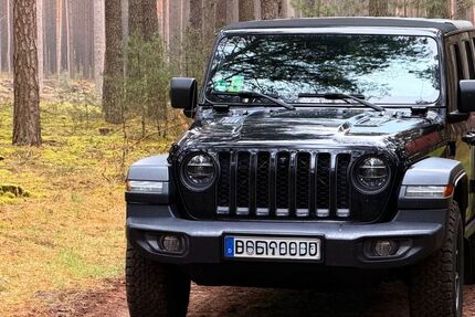 Jeep Wrangler 80.000 km 39.900 &euro; Berlin 10629