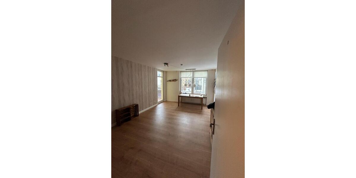 Etagenwohnung Berlin Lichtenberg - 2 Zimmer, 59 m&sup2;, 1.200&euro; | Angebot:24740902