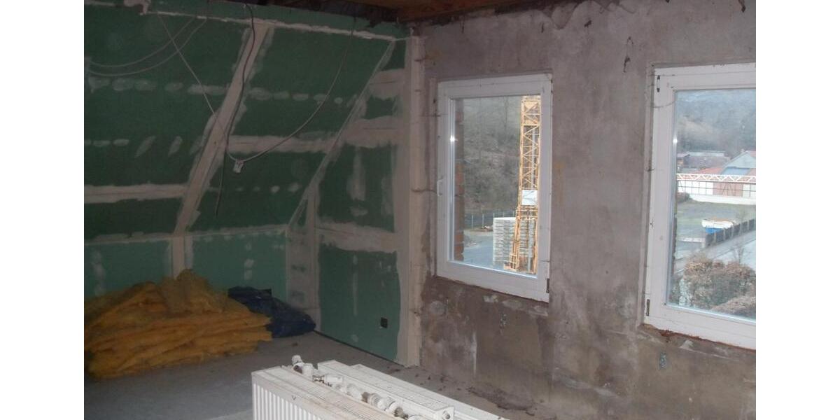 Einfamilienhaus - 5 Zimmer, 130 m&sup2;, 49.000&euro; | Angebot:25987354