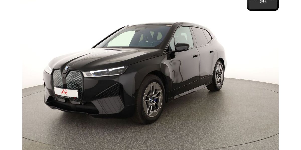 BMW iX 18.131 km 41.880 &euro; Berlin 12103