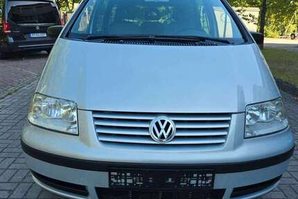 VW Sharan