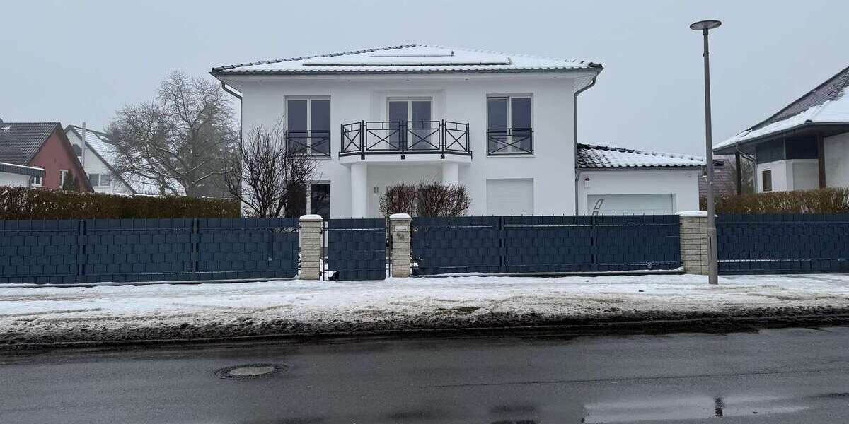 Einfamilienhaus Berlin Marzahn-Hellersdorf - 4 Zimmer, 237 m&sup2;, 3.500&euro; | Angebot:24836051