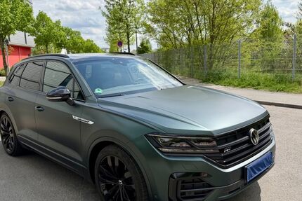 VW Touareg 87.450 km 45.999 &euro; Berlin 10315