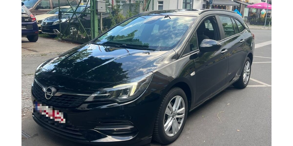 Opel Astra 148.000 km 7.499 &euro; Berlin 13127