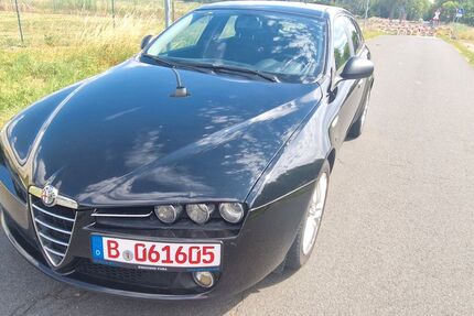 Alfa Romeo 159 163.981 km 5.990 &euro; Berlin 14050