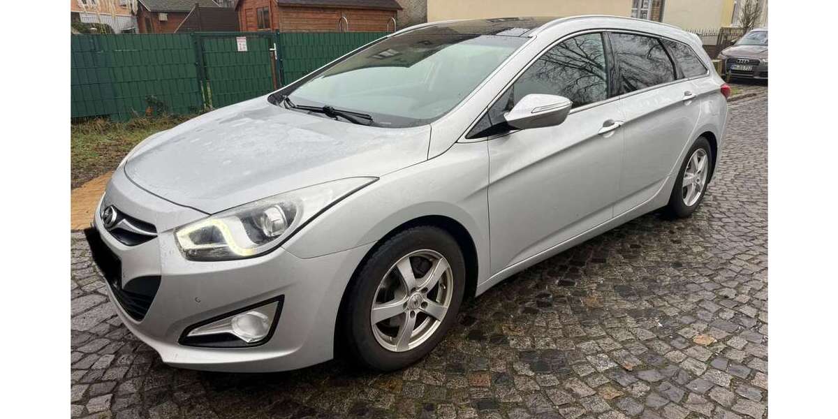 Hyundai i40 158.200 km 7.690 &euro; Berlin 10317