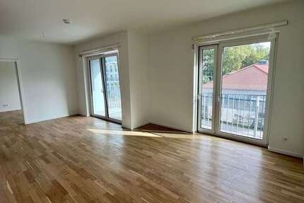Wohnung Berlin Hakenfelde - 4 Zimmer, 91 m&sup2;, 1.718&euro; | Angebot:26487767