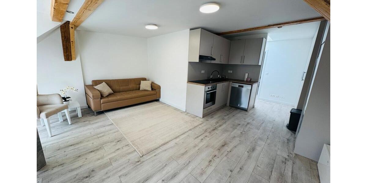Dachgeschoßwohnung Berlin Spandau - 3 Zimmer, 56 m&sup2;, 1.600&euro; | Angebot:26441938