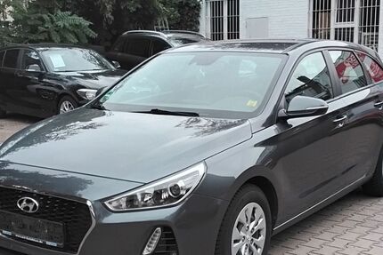 Hyundai i30 84.200 km 9.950 &euro; Berlin 13409