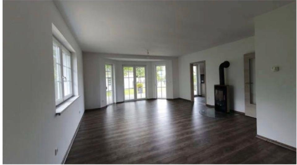 Bungalow Berlin Treptow-Köpenick - 3 Zimmer, 100 m&sup2;, 2.350&euro; | Angebot:26446219