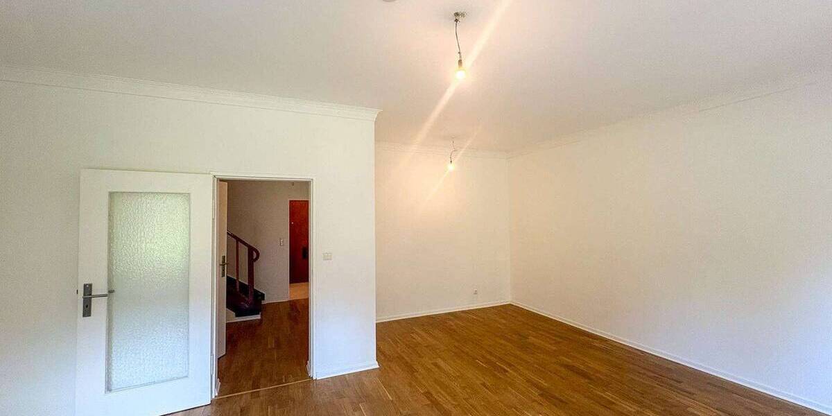 Reihenendhaus Berlin Lichtenrade - 4 Zimmer, 101 m&sup2;, 2.250&euro; | Angebot:26362135