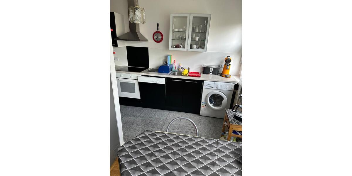 Etagenwohnung Berlin Charlottenburg-Wilmersdorf - 2 Zimmer, 58 m&sup2;, 365.000&euro; | Angebot:26032911