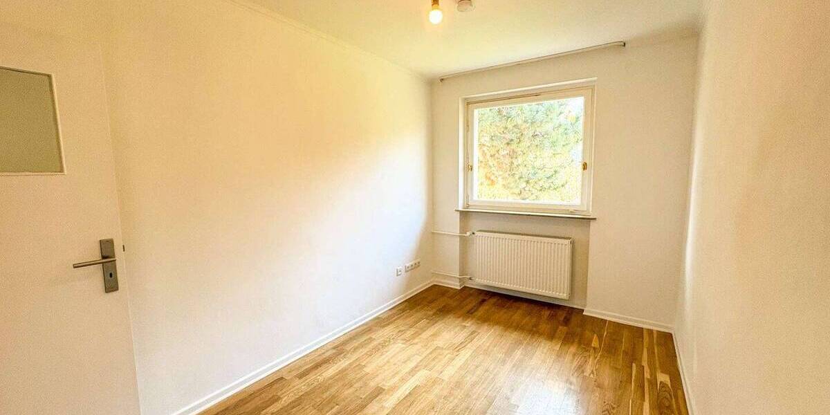 Reihenendhaus Berlin Lichtenrade - 4 Zimmer, 101 m&sup2;, 2.250&euro; | Angebot:26362135