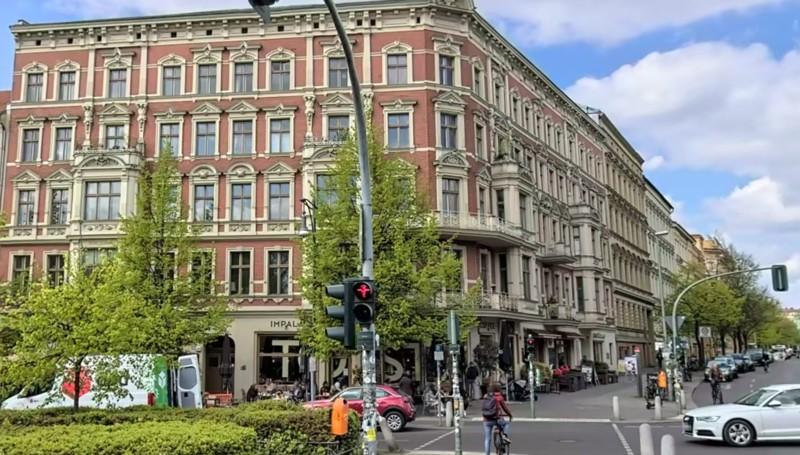 Moderne Gewerbefläche am Kollwitzkiez ecke Schönhauser Allee zimmer