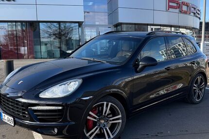 Porsche Cayenne 140.960 km 25.999 &euro; Schönefeld 12529