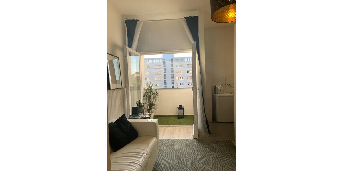 Etagenwohnung Berlin Friedrichshain-Kreuzberg - 1 Zimmer, 35 m&sup2;, 850&euro; | Angebot:25982539