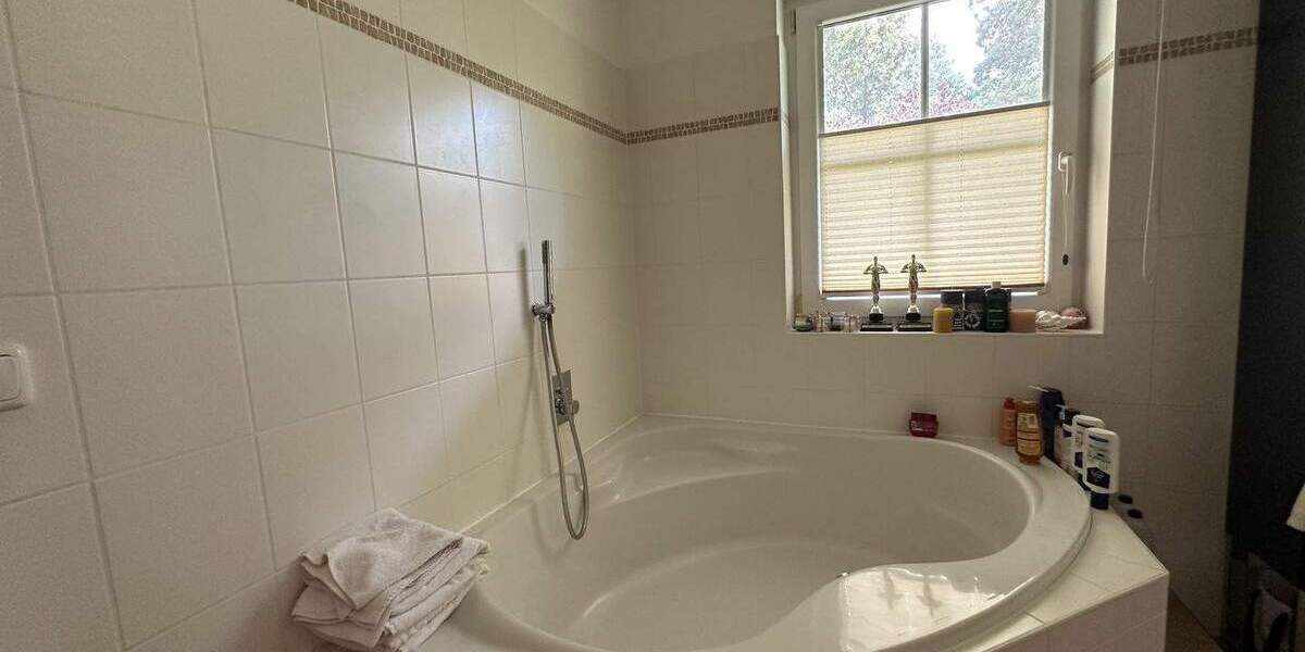 Doppelhaushälfte Kleinmachnow - 5 Zimmer, 222 m&sup2;, 1.350.000&euro; | Angebot:25686073