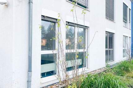 Gewerbeobjekt Stahnsdorf - 5 Zimmer, 253 m&sup2;, 2.406&euro; | Angebot:23956450