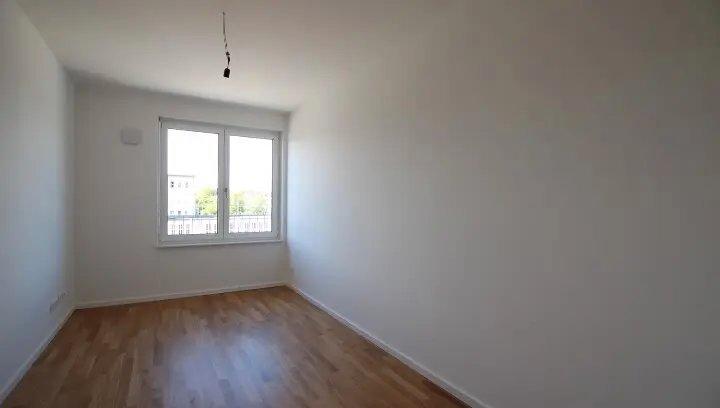 Etagenwohnung Berlin Lichtenberg - 3 Zimmer, 82 m&sup2;, 1.400&euro; | Angebot:26483475