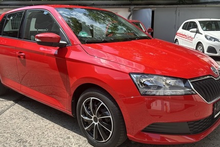Skoda Fabia 1.0 Ambition 1.Hand Klima 34.792 km 11.690 € Berlin 10247