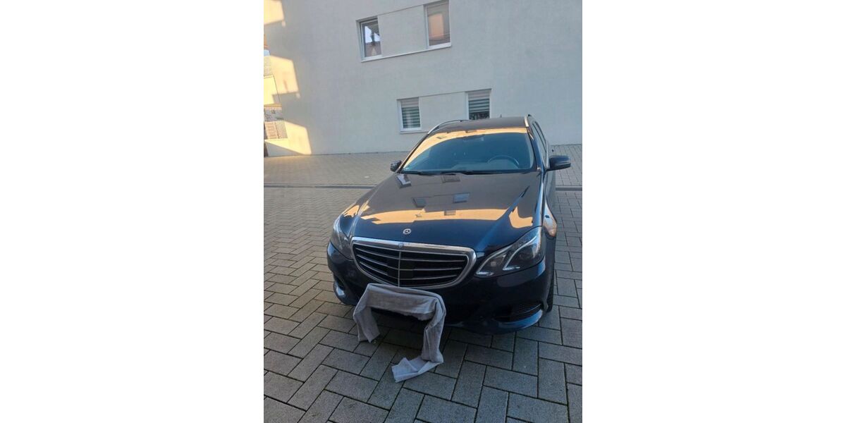 Mercedes-Benz E 300 267.000 km 9.000 &euro; Velten 16727
