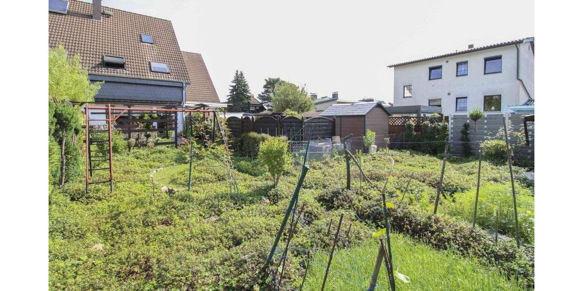 Reihenmittelhaus Berlin Buckow - 5 Zimmer, 120 m&sup2;, 500.000&euro; | Angebot:25880077