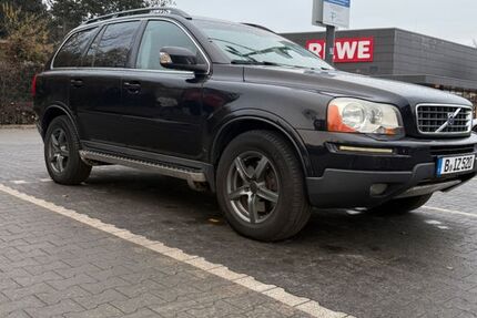 Volvo XC90 298.000 km 7.750 &euro; Berlin 12357