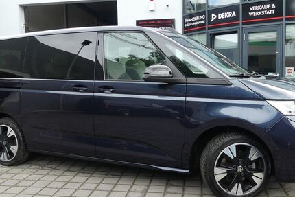 VW T7 Multivan 29.500 km 47.800 &euro; Berlin 13156