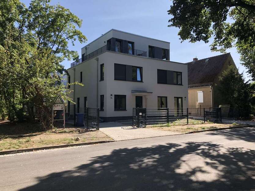 Haus zum Kaufen in Berlin 912.000 € 137 m²