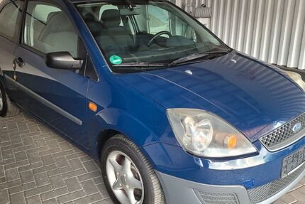 Ford Fiesta 119.243 km 1.750 &euro; Berlin 12277