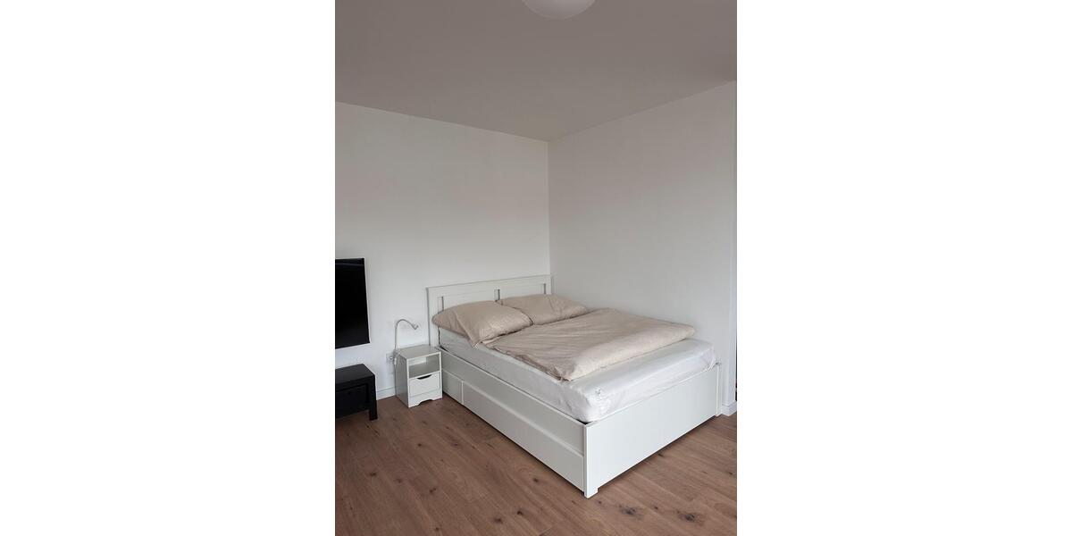 Etagenwohnung Berlin Charlottenburg-Wilmersdorf - 1 Zimmer, 40 m&sup2;, 1.350&euro; | Angebot:24427393