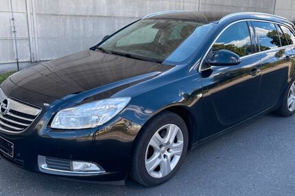 Opel Insignia 295.000 km 2.499 &euro; Berlin 12057