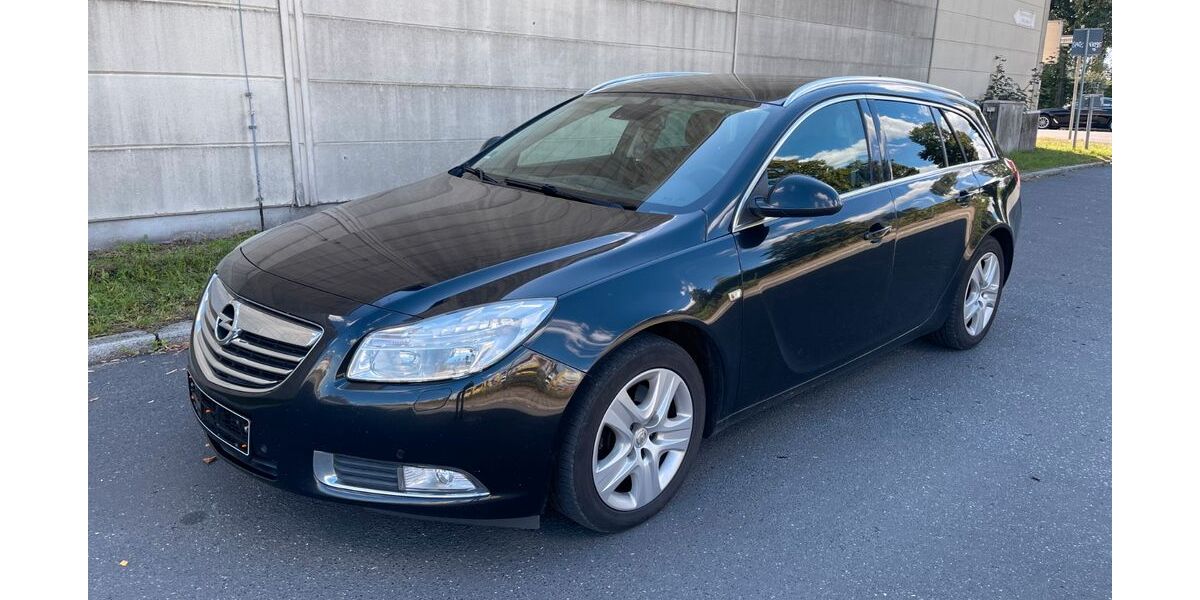 Opel Insignia 295.000 km 2.499 &euro; Berlin 12057