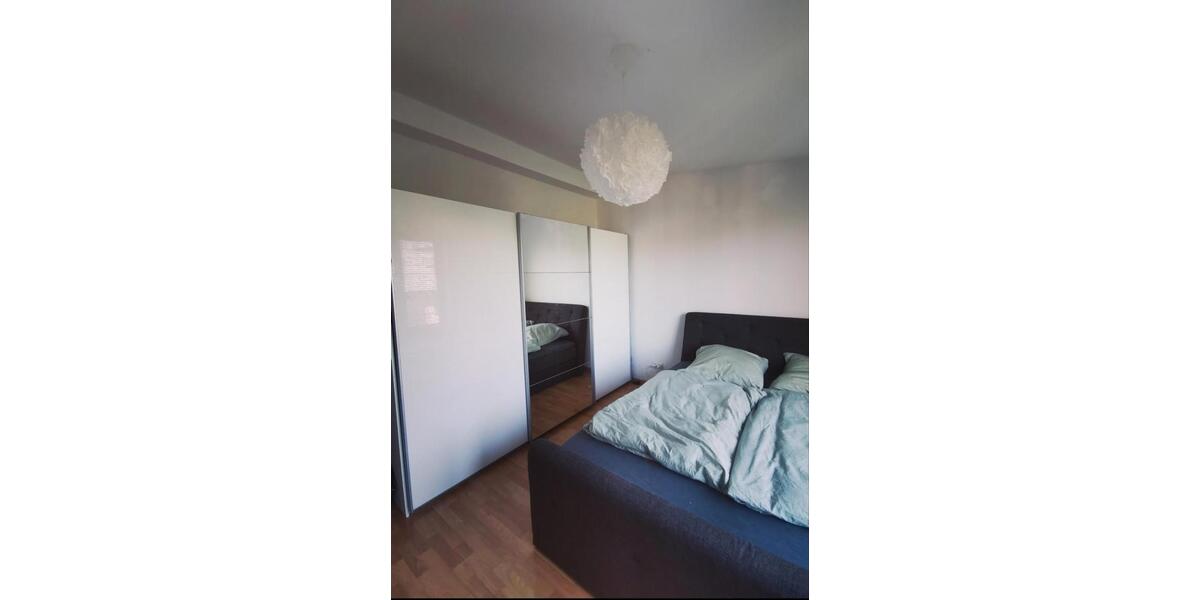 Dachgeschoßwohnung Schönefeld - 2 Zimmer, 48 m&sup2;, 950&euro; | Angebot:26449167