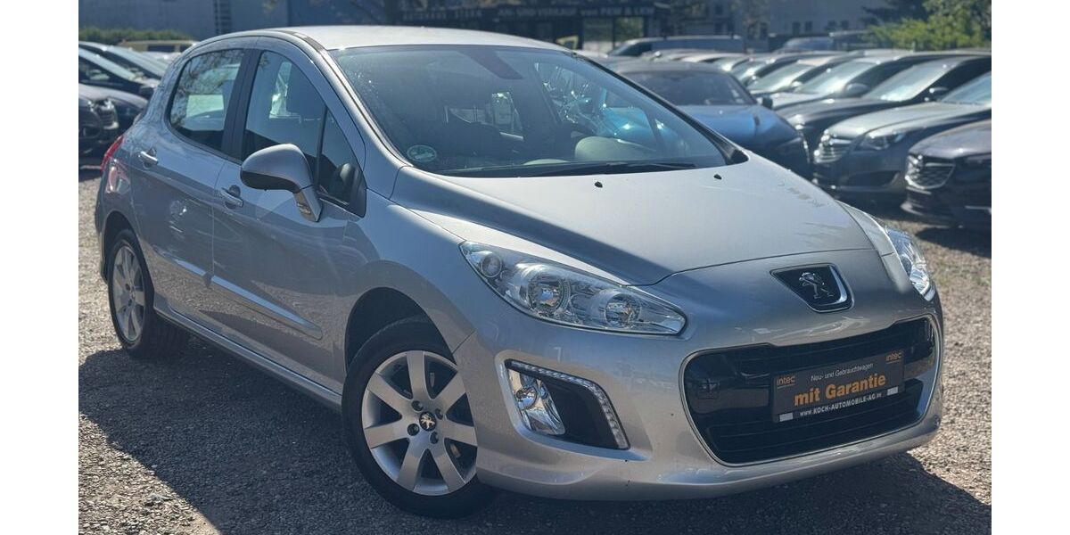 Peugeot 308 101.000 km 4.490 &euro; Berlin 13127