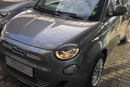 Fiat 500e 11.300 km 19.999 &euro; Berlin 13127