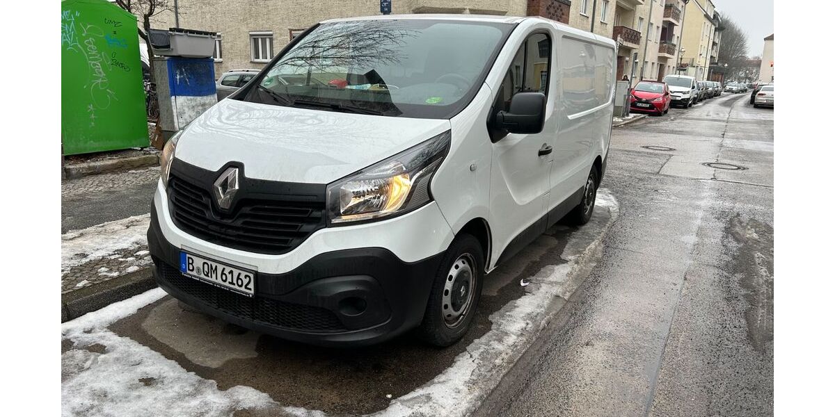 Renault Trafic 100.000 km 12.200 &euro; Berlin 13595