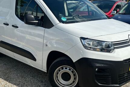 Citroen Berlingo 50.289 km 10.990 &euro; Berlin 13089