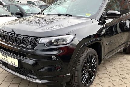 Jeep Compass 33.635 km 25.999 &euro; Berlin 10829