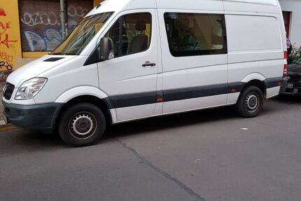 Mercedes-Benz Sprinter 146.046 km 16.000 &euro; Berlin 10439