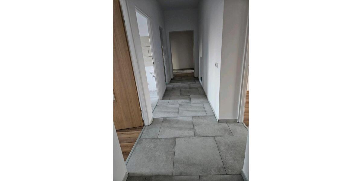 Etagenwohnung Berlin Treptow-Köpenick - 4 Zimmer, 96 m&sup2;, 1.400&euro; | Angebot:24868190