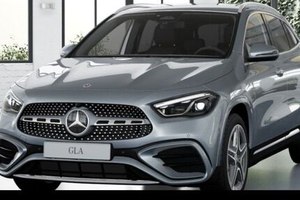 Mercedes-Benz GLA 180 9.900 km 46.200 &euro; Berlin 10587