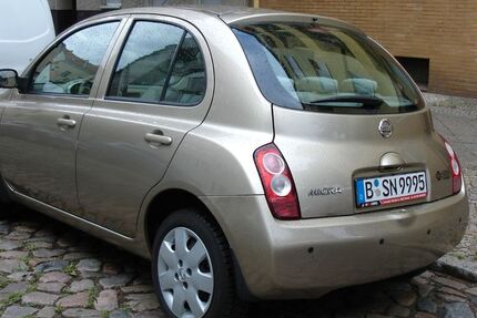Nissan Micra 114.000 km 3.700 € Berlin 13403