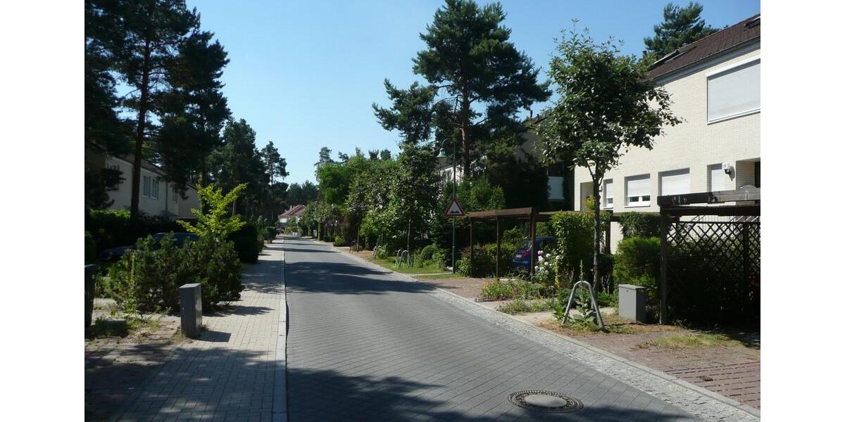 Reihenhaus Kleinmachnow - 4.5 Zimmer, 120 m&sup2;, 1.980&euro; | Angebot:22590554