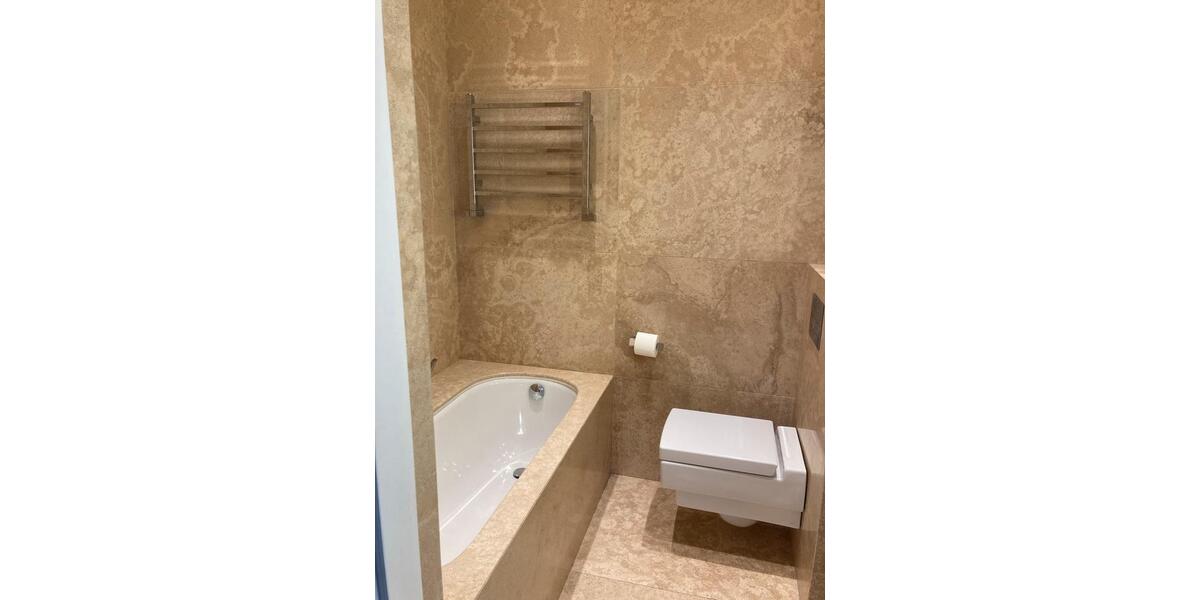 Dachgeschoßwohnung Berlin Steglitz-Zehlendorf - 3 Zimmer, 111 m&sup2;, 1.850&euro; | Angebot:25857719