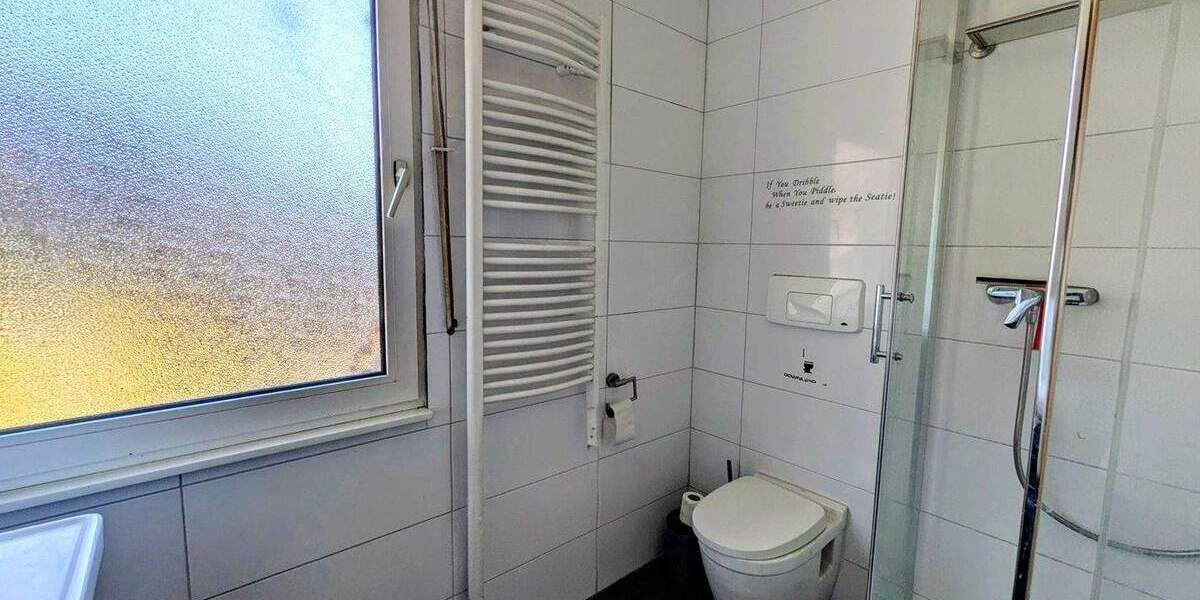 Mehrfamilienhaus, Wohnhaus Berlin Kladow - 8 Zimmer, 180 m&sup2;, 699.000&euro; | Angebot:25711932